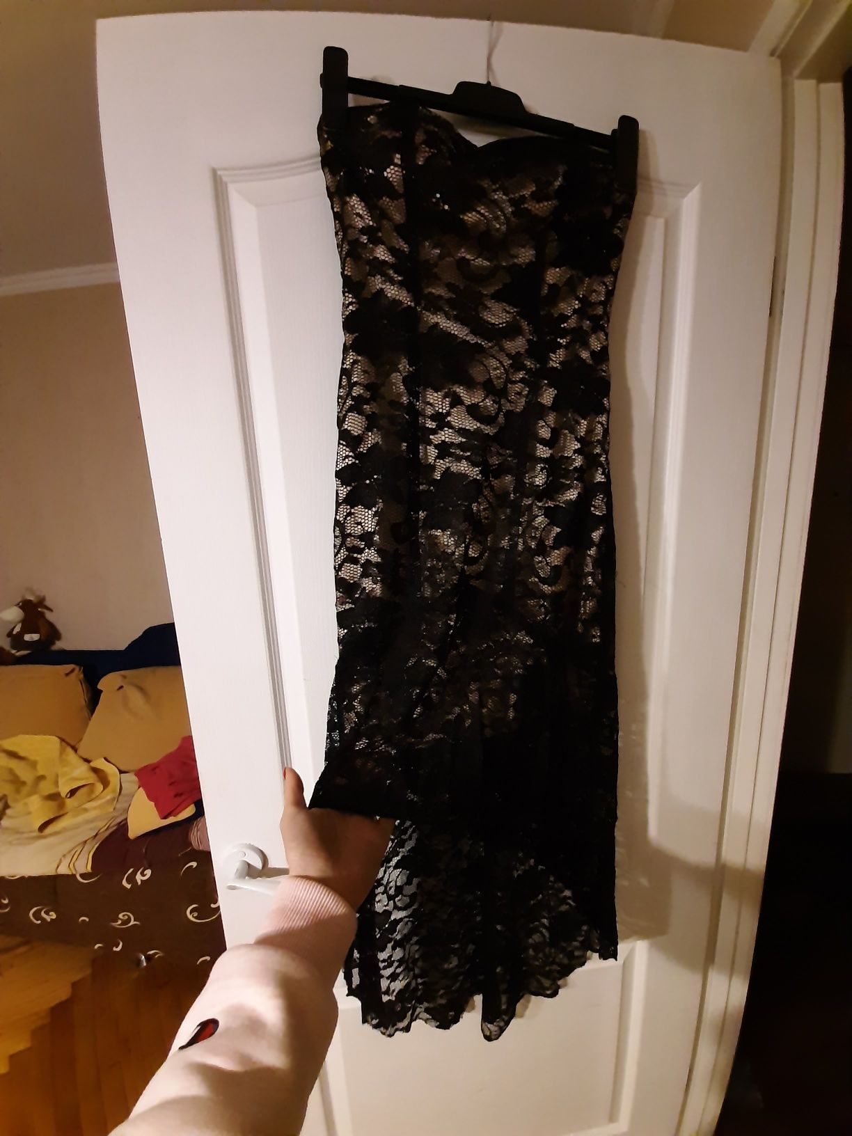 Красивое вечернее коктельное платье со шлейфом корпоратив, Новый год