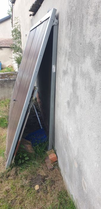 Brama garażowa szeroka 2.48 wysoka 2.10