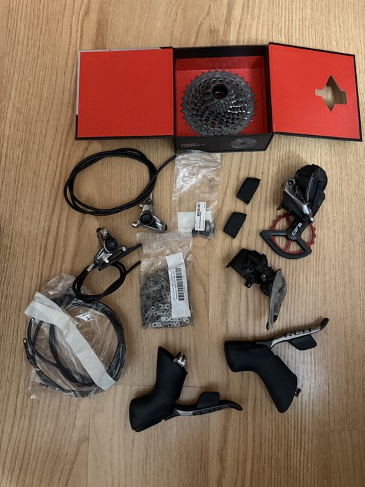 Grupo sram red etap axs 12v.