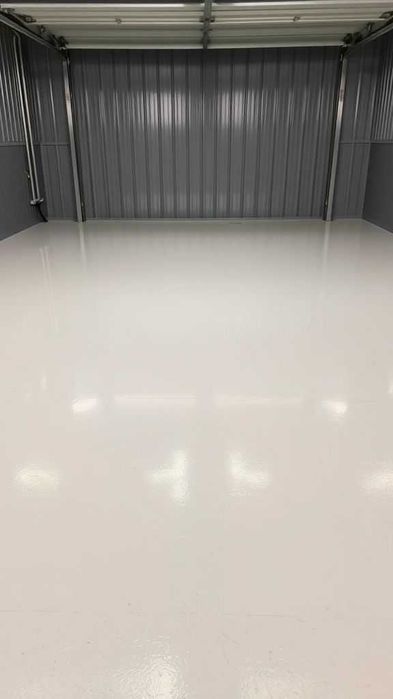 Pavimentos epóxi com resistencia para zonas de alto tráfego