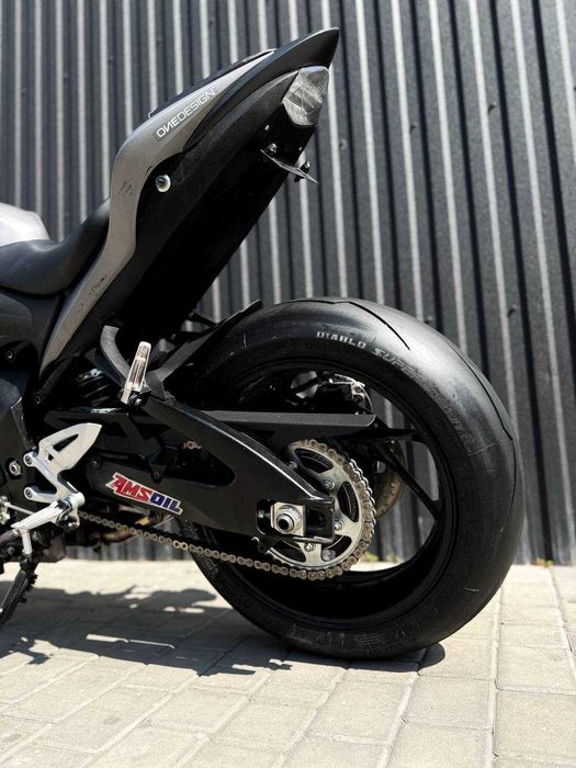 2016 SUZUKI GSX-S1000