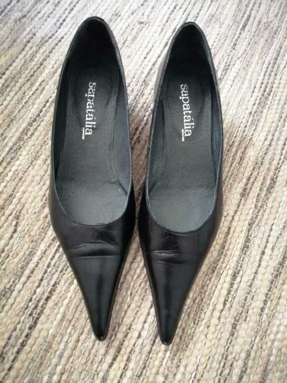 Sapatos de mulher (Sapatália)