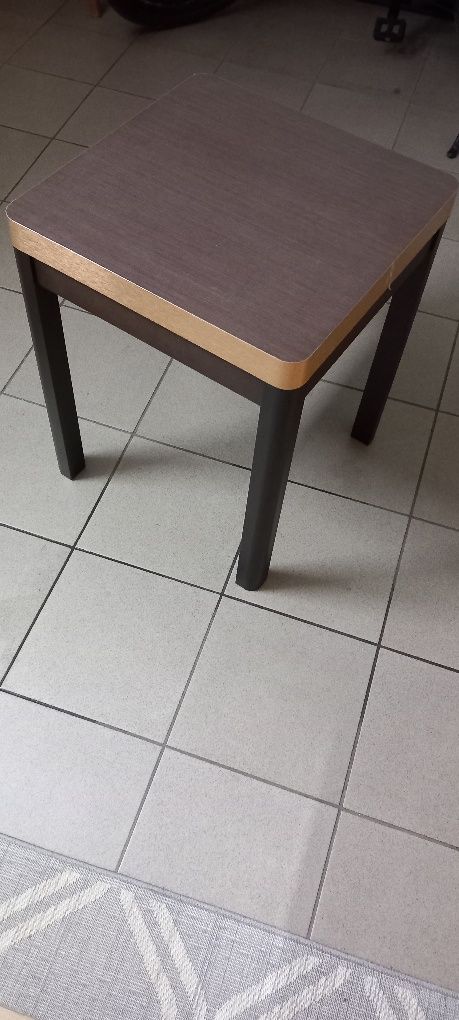 Stolik    kawowy