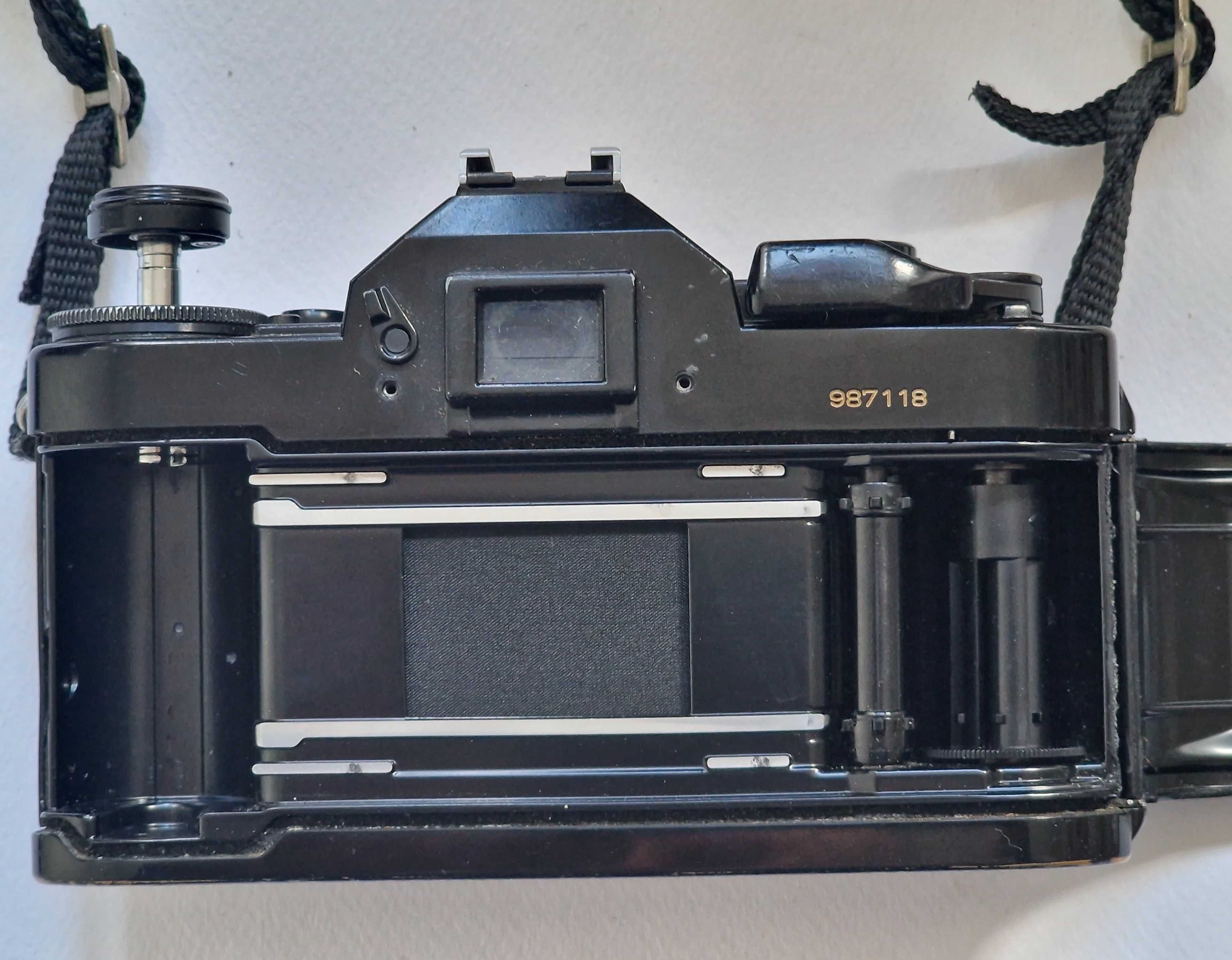 Canon A1 z 3 obiektywami