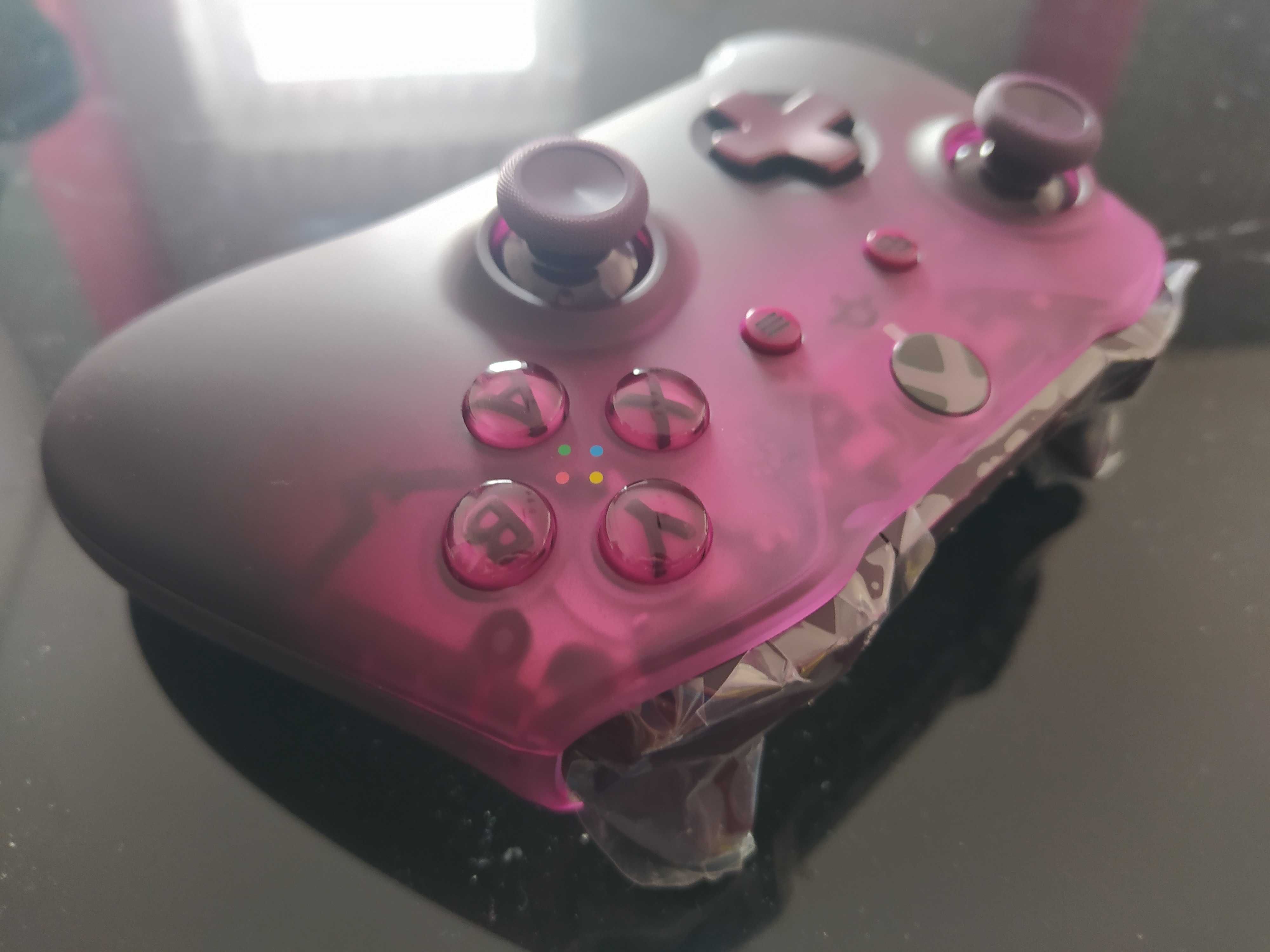 Pad kontroler do PC Xbox One lub Series S X Phantom Magenta