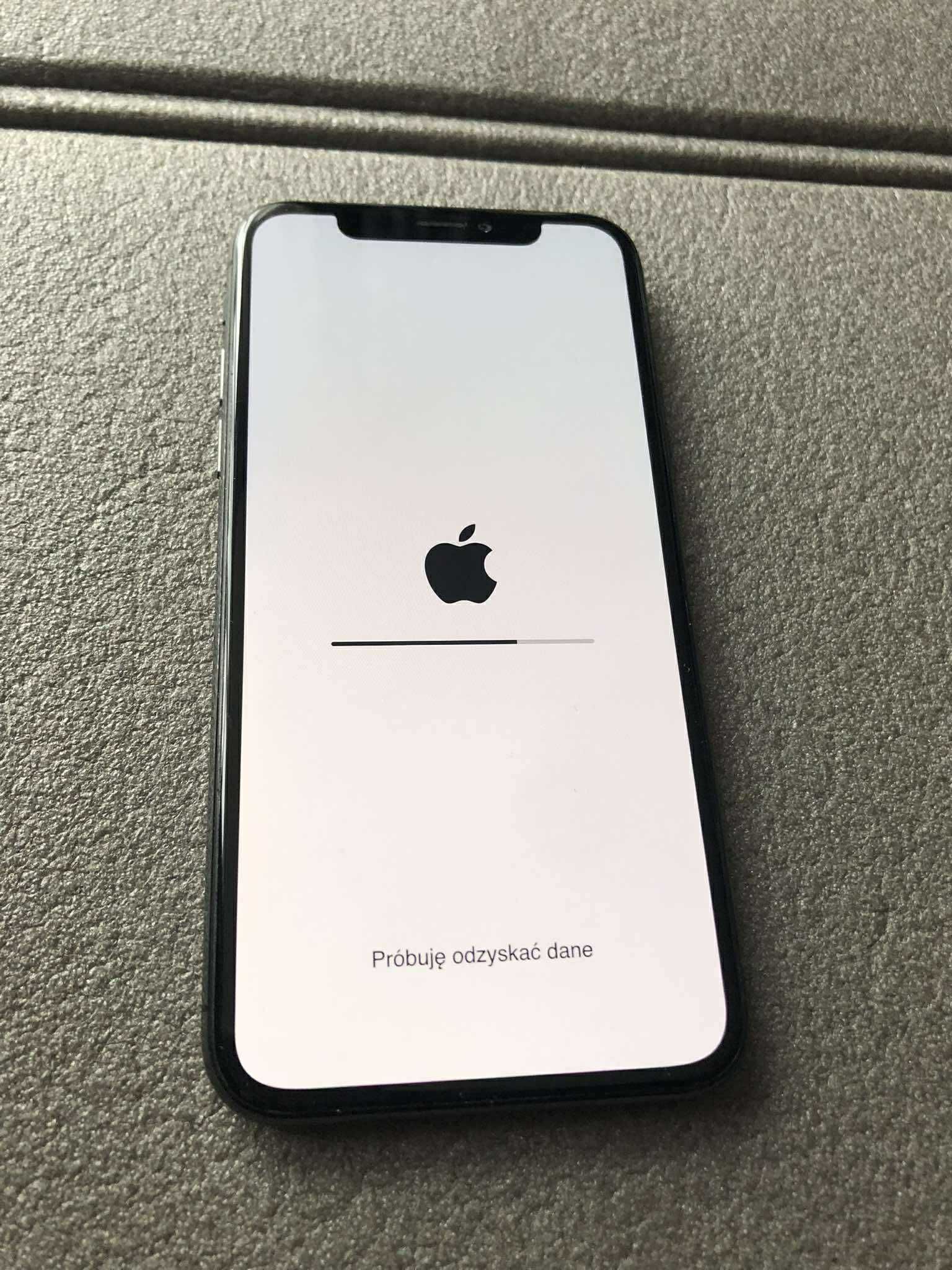 Iphone X uszkodzony