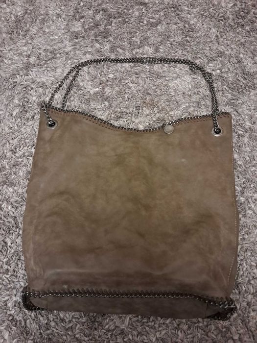 Piękna duża brązowa skórzana torebka shopper