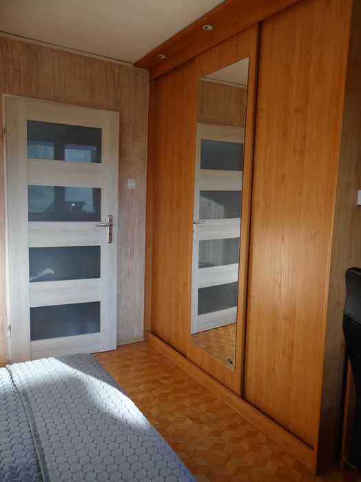 Pokój w mieszkaniu 3-pokojowym 1 października NOWE MIASTO