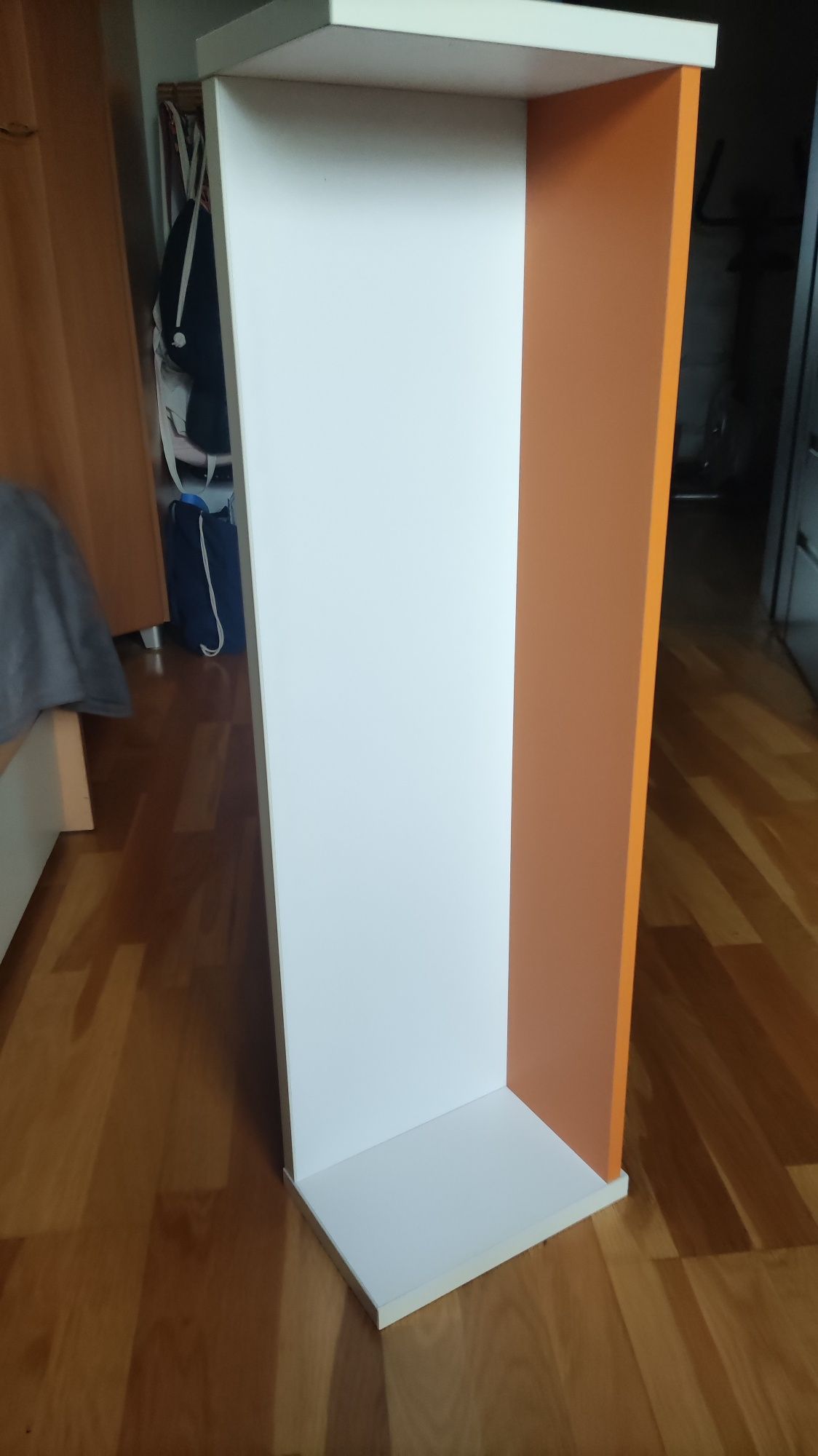 Półka IKEA biała pomarańczowa wisząca szafka komoda okazja