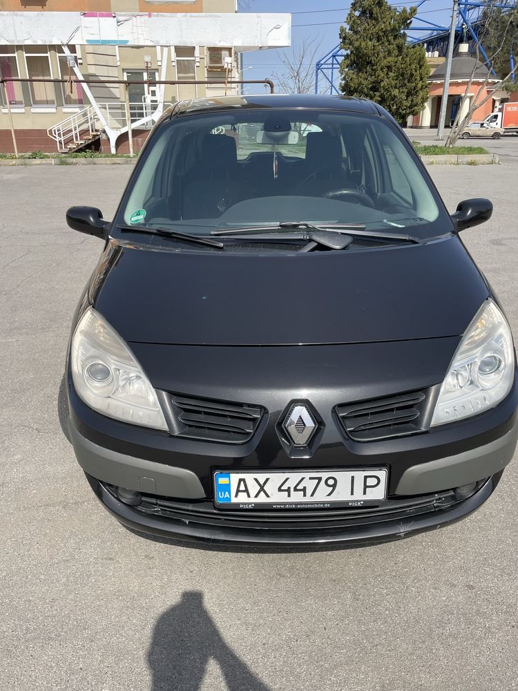 Продам Renault Scenik 2