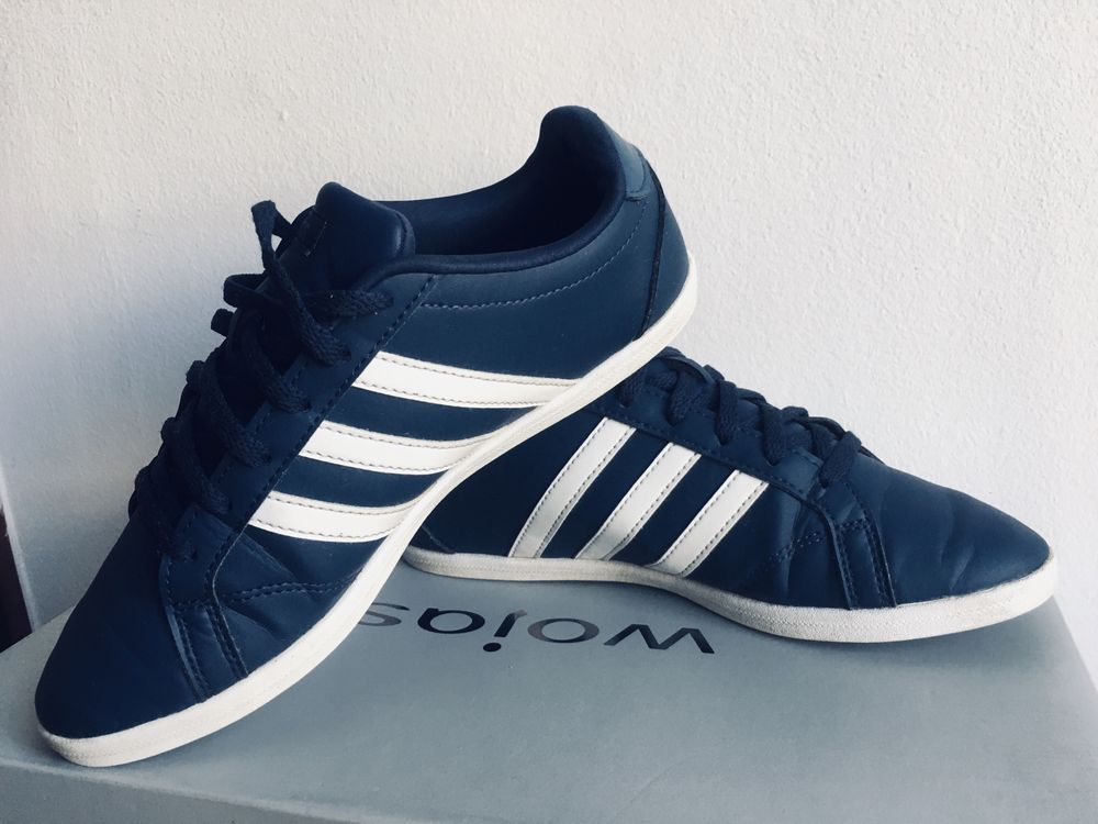 Tenisowka Trampek Firma Adidas Rozmiar 37 Granat