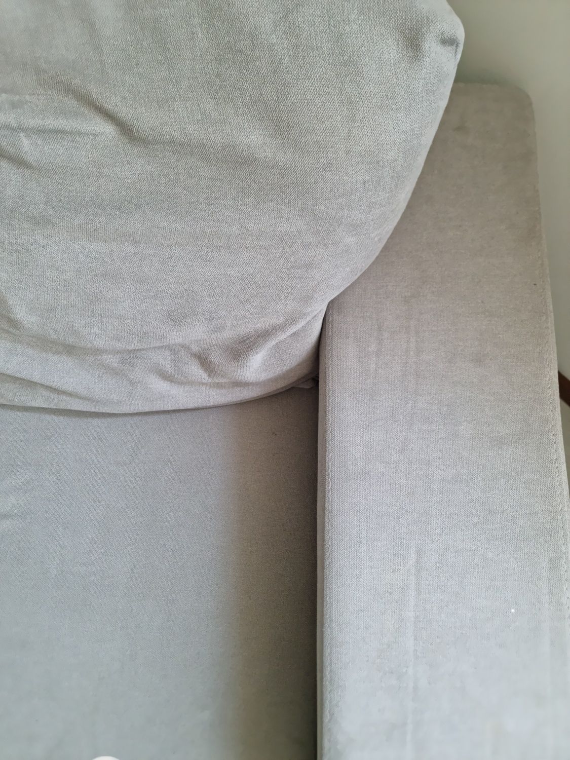 Sofa cinzento chaise long