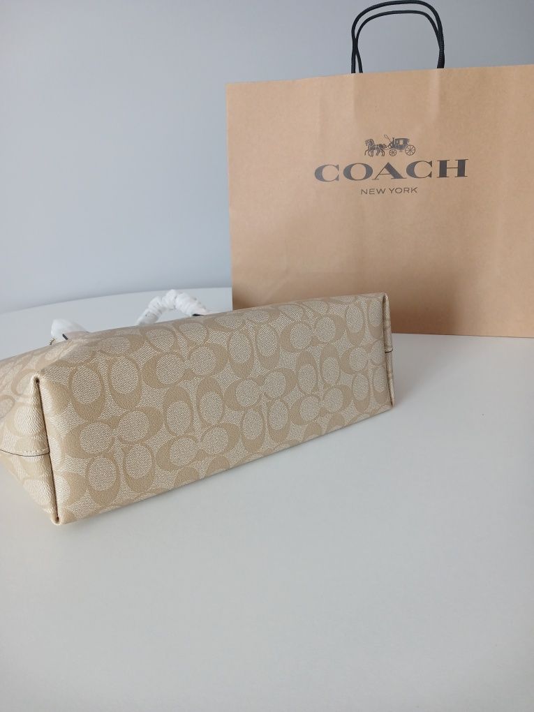Сумка Шопер Coach в наявності