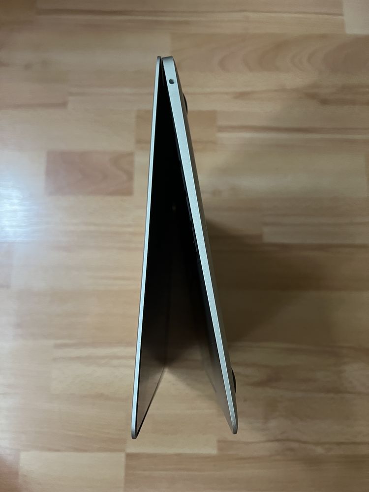 MacBook Air 13 2019 Silver 8/256