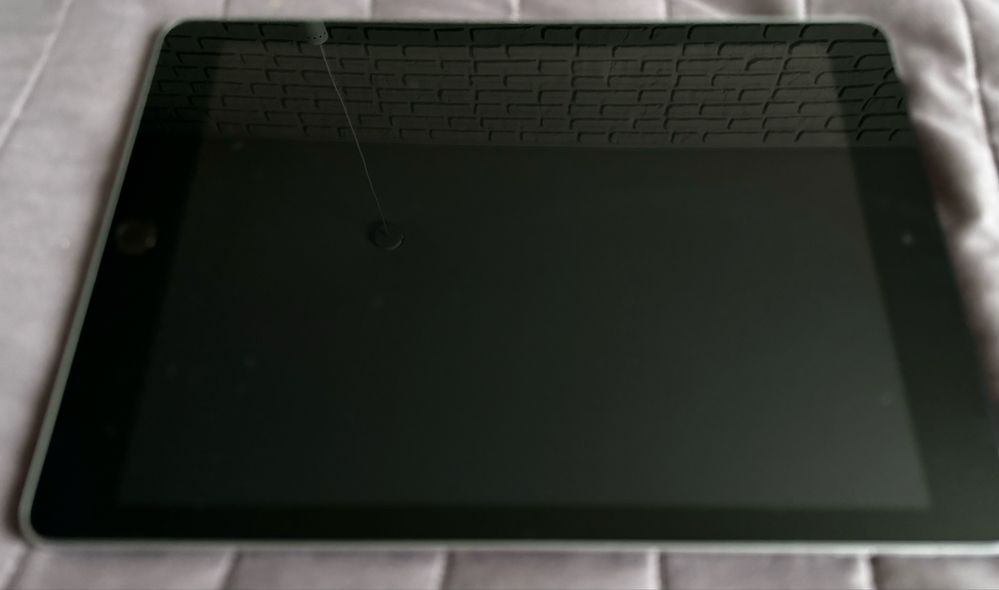 Айпад планшет Apple iPad (6-го поколения) 128 ГБ