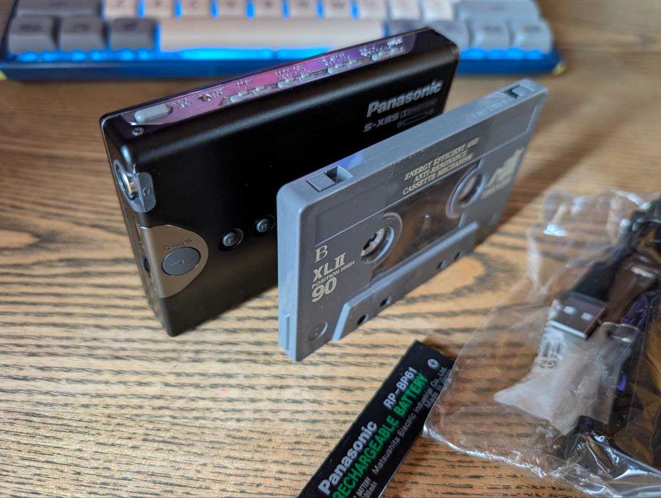 Рабочий Кассетный ретро плеер Panasonic RQ-S45