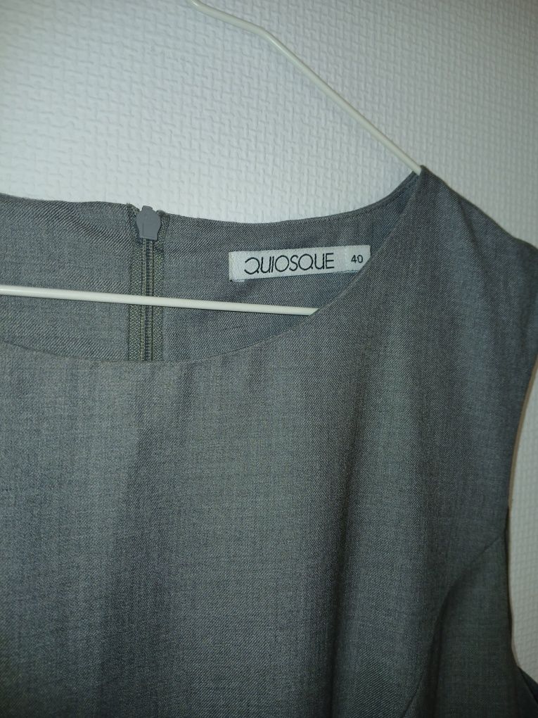 Sukienka Quiosque r.40