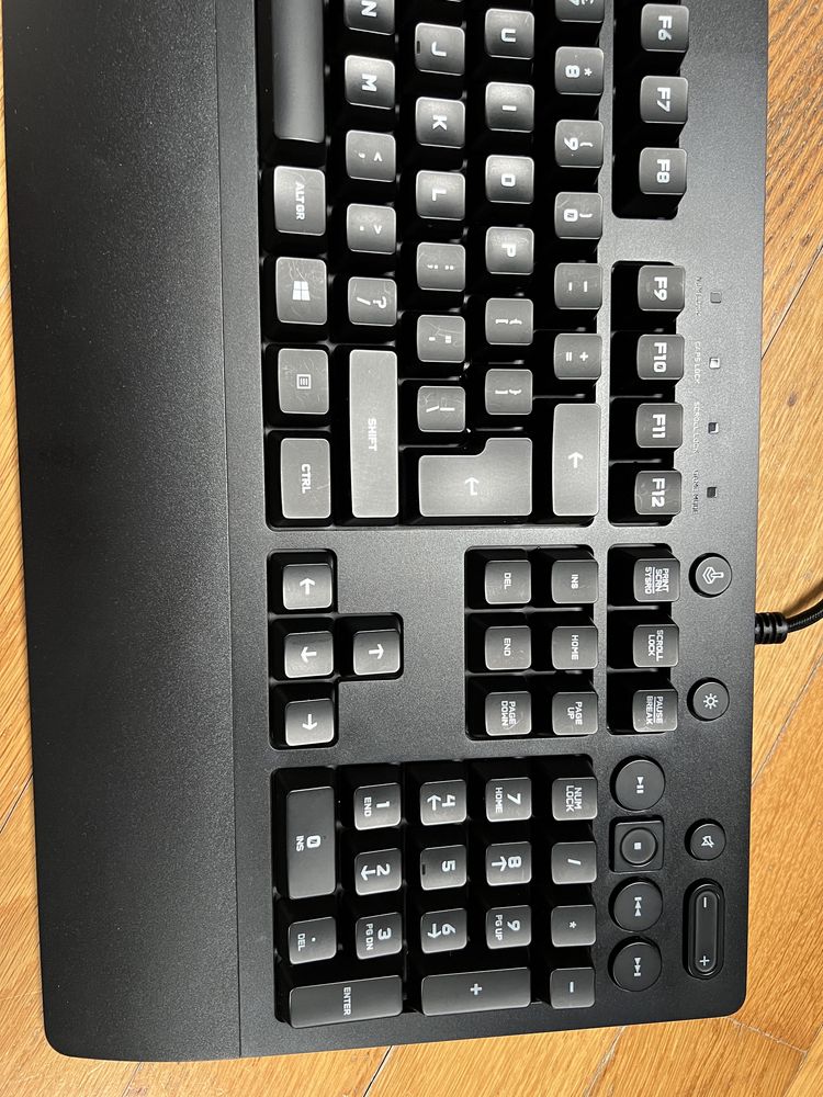 Logitech G213 Prodigy - klawiatura