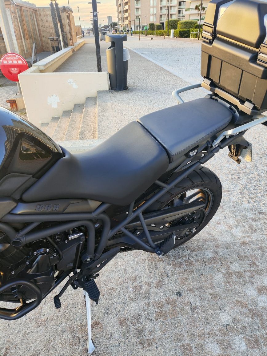 Triumph Tiger Xr 800