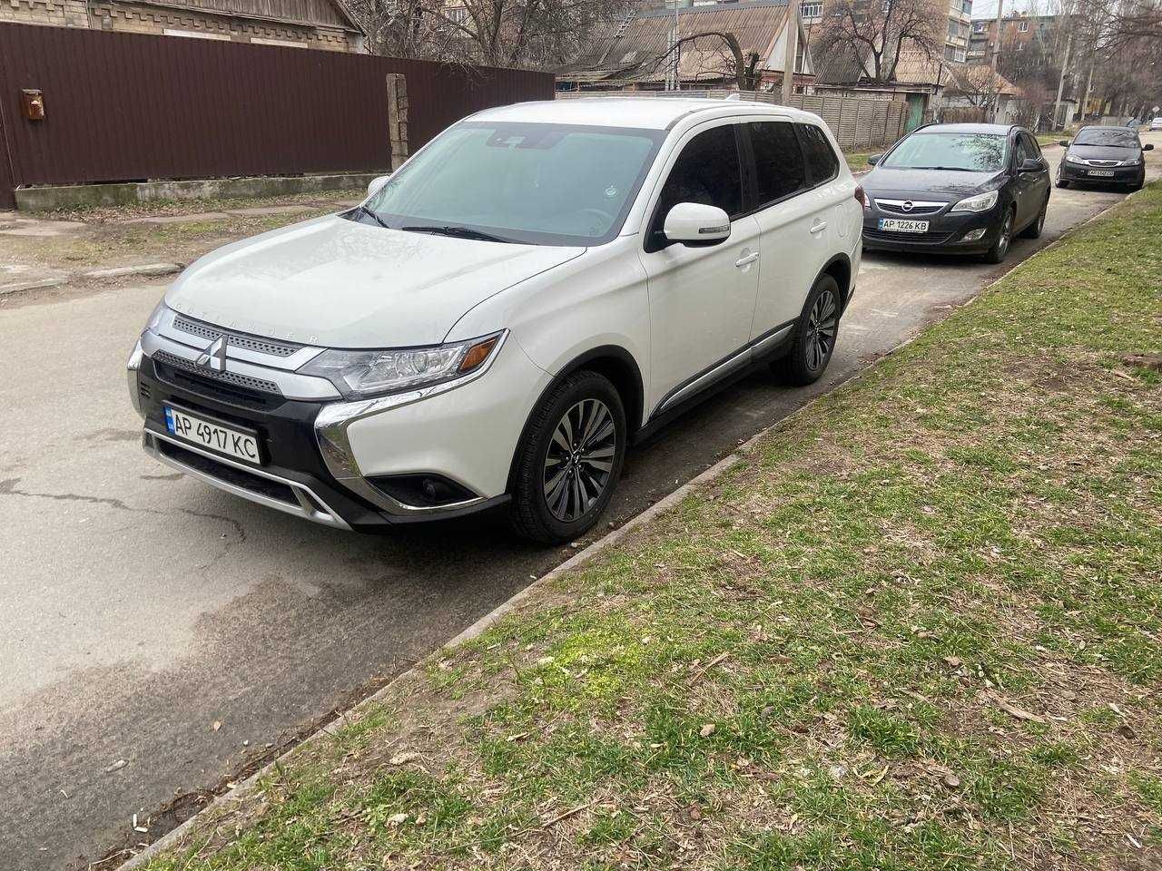 Mitsubishi Outlander 2020 SE