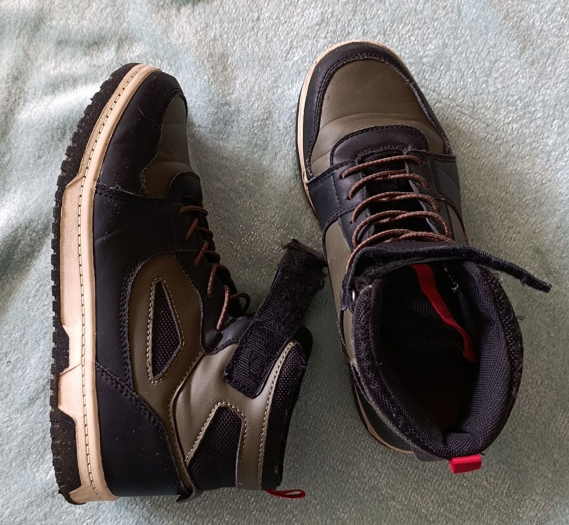 Buty za kostkę Reserved