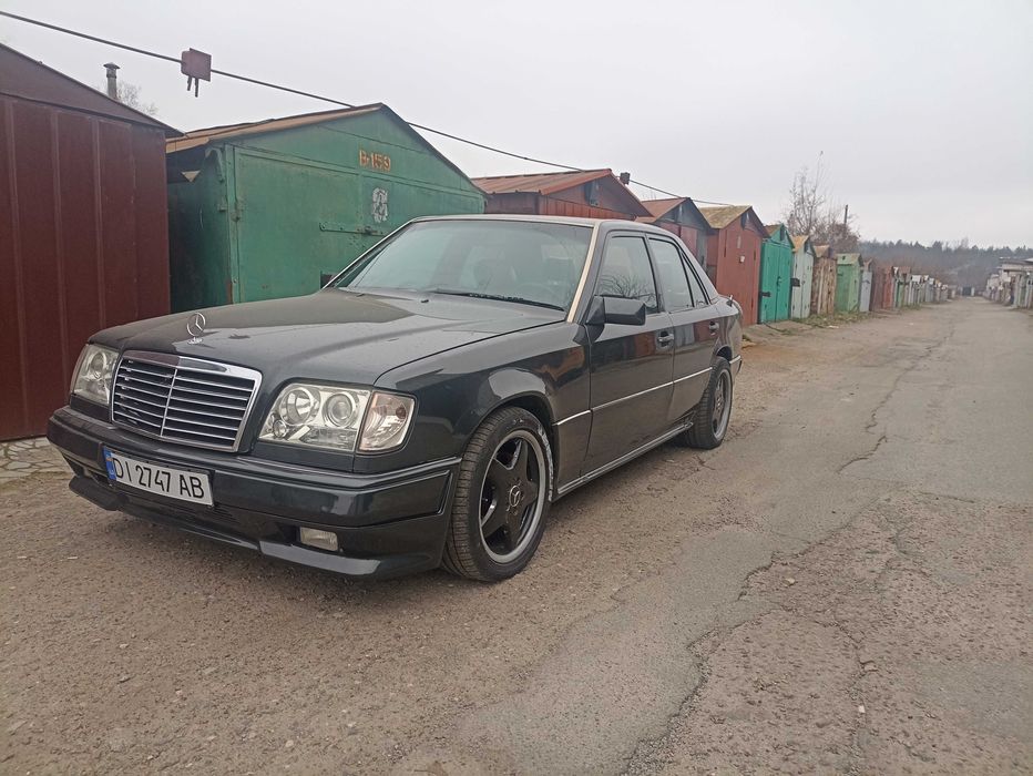 Mercedes W124 3.2