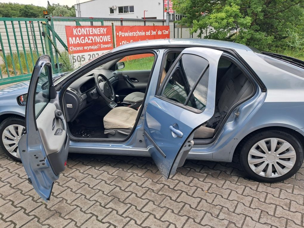 Renault Laguna II,  1.8Benzyna, 2003Rok