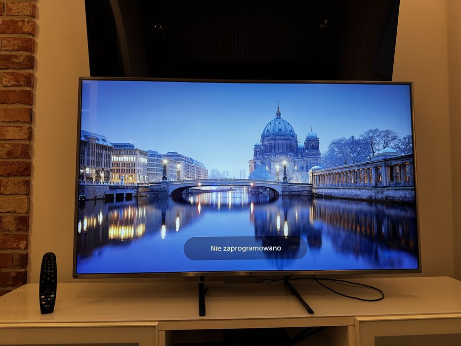 Telewizor 55" LG 55UJ701V 4K HDR