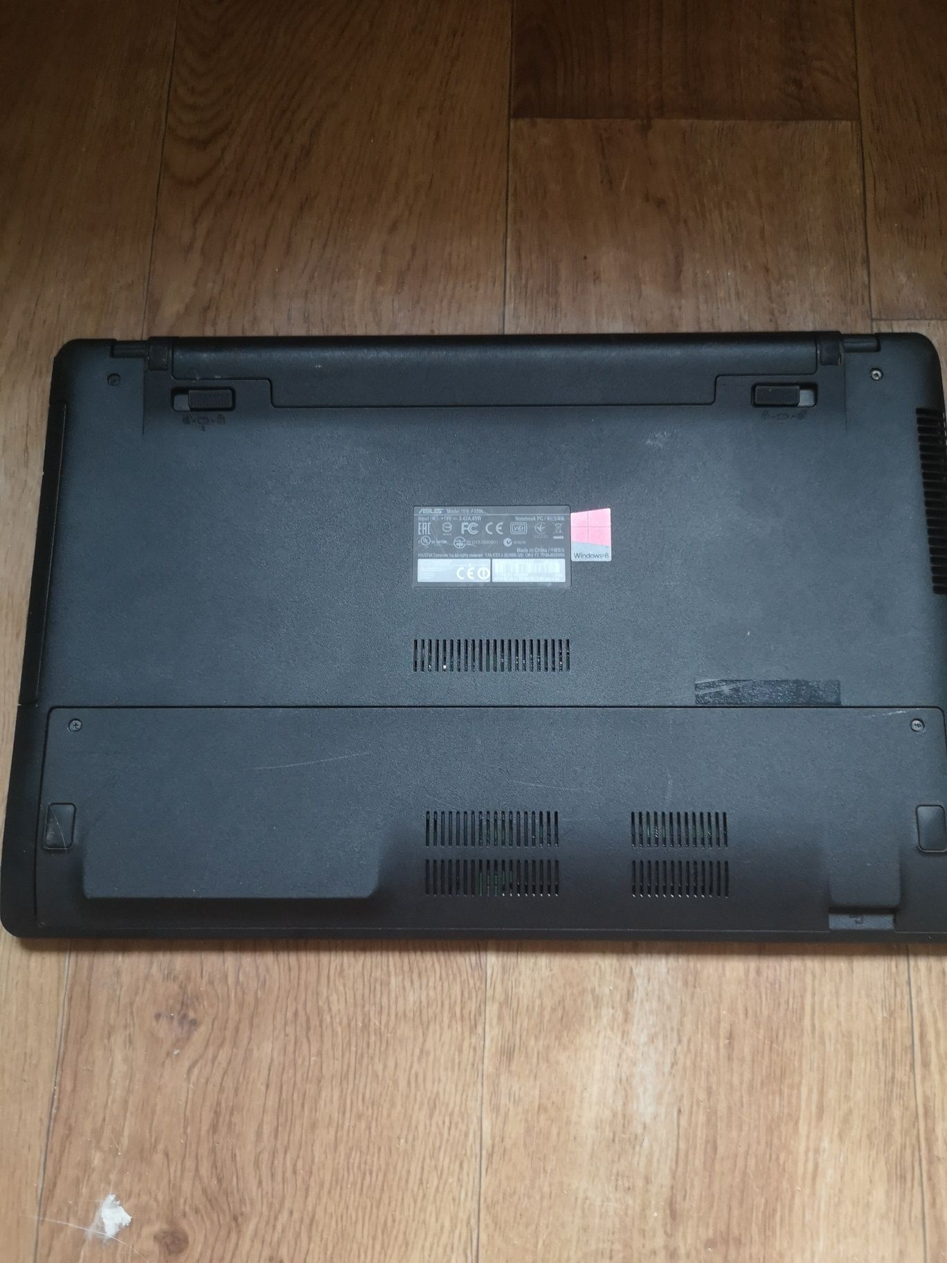 Ноутбук Asus F550L Срочная продажа(дешевле не будет)