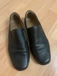 Черные кожаные туфли 34 размер, стелька 22 см