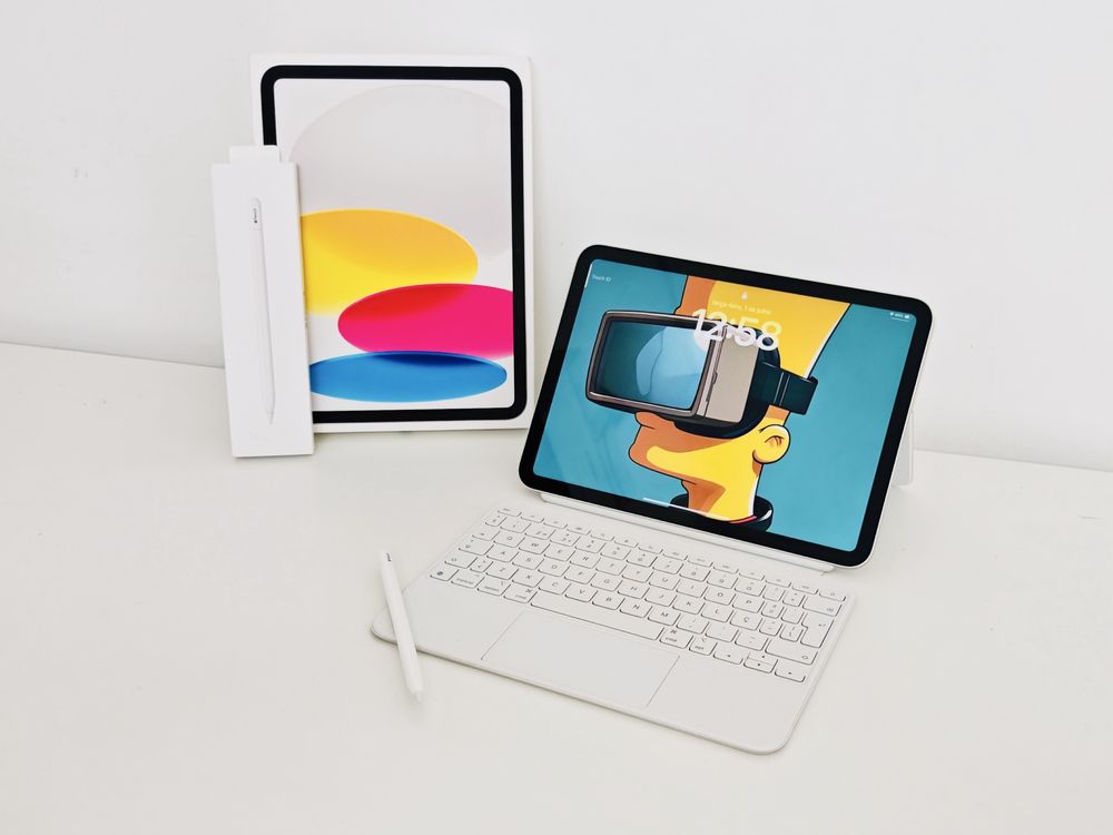 iPad 11th gen + Magic Keyboard + Apple pencil USB C