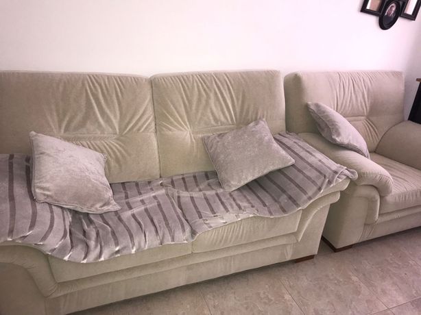 Sofa 2 lugares + 1 individual +1 individual