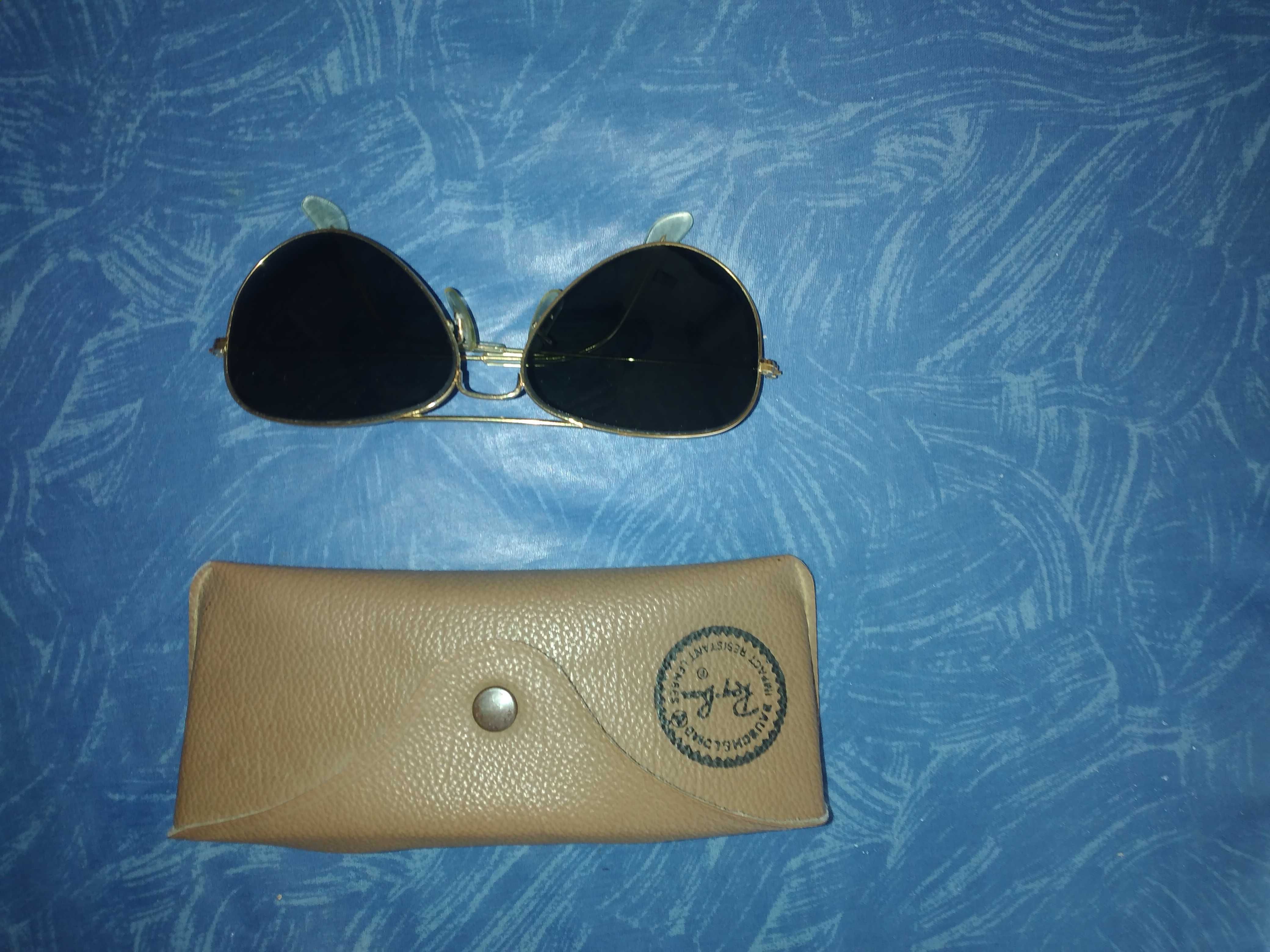 Óculos Rayban vedidos á unidade ou o conjunto