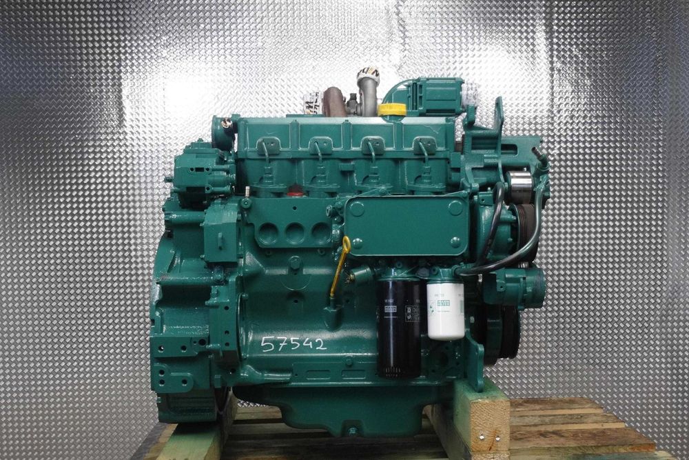 Silnik spalinowy - Volvo D4D - do koparko-ładowarki BL71