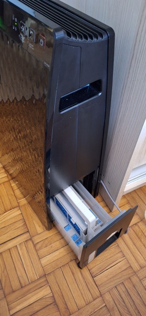 Oczyszczacz i nawilzacz powietrza SHARP UA-HG30E-B