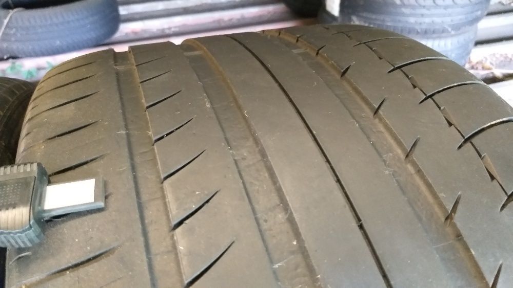 P501380 para 295/35R20 Michelin Pilot Sport PS2 105Y 2013r.