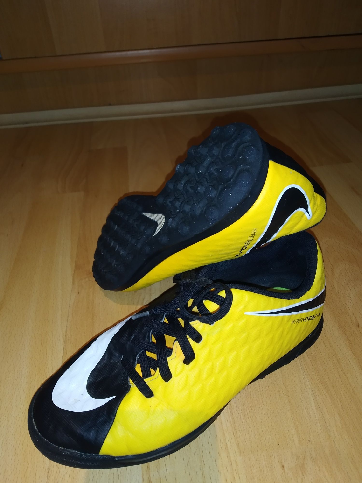 Sprzedam buty Nike Hypervenom x