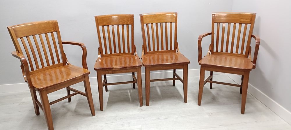 Dębowe masywne krzesła do restauracji 40szt