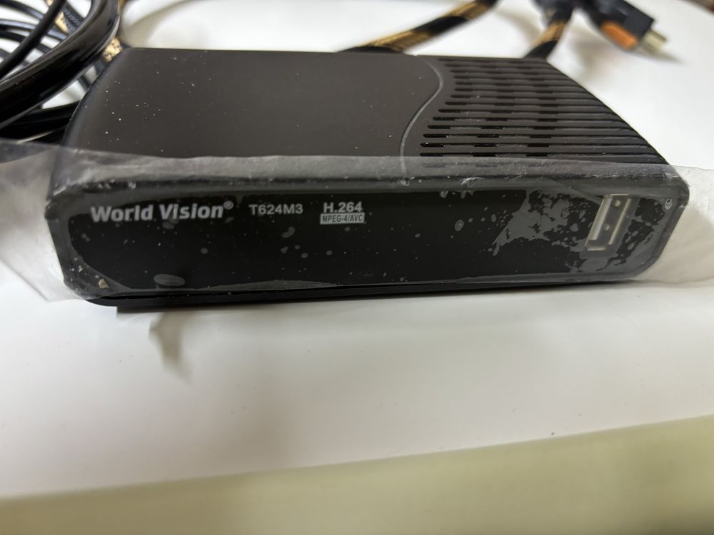 Тюнер т2 World Vision T624M3 + HDMI + Антена