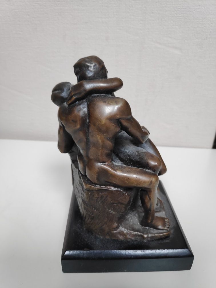 Figurka z brązu A. Rodin