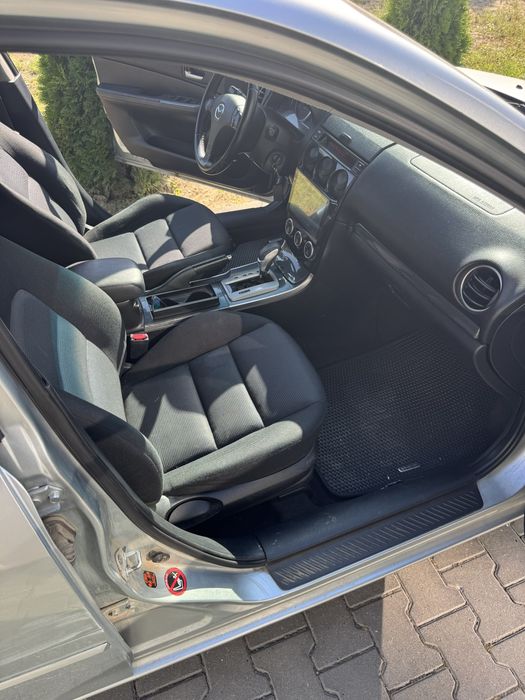 Продам  авто MAZDA-6.КПП-АВТОМАТ.