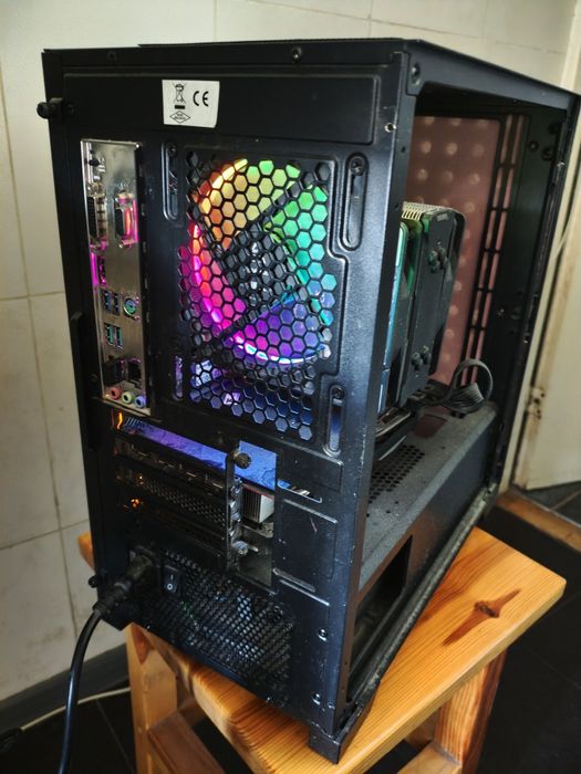 Продаю ПК AMD Ryzen 7 5700x та MSI RX 6700 XT