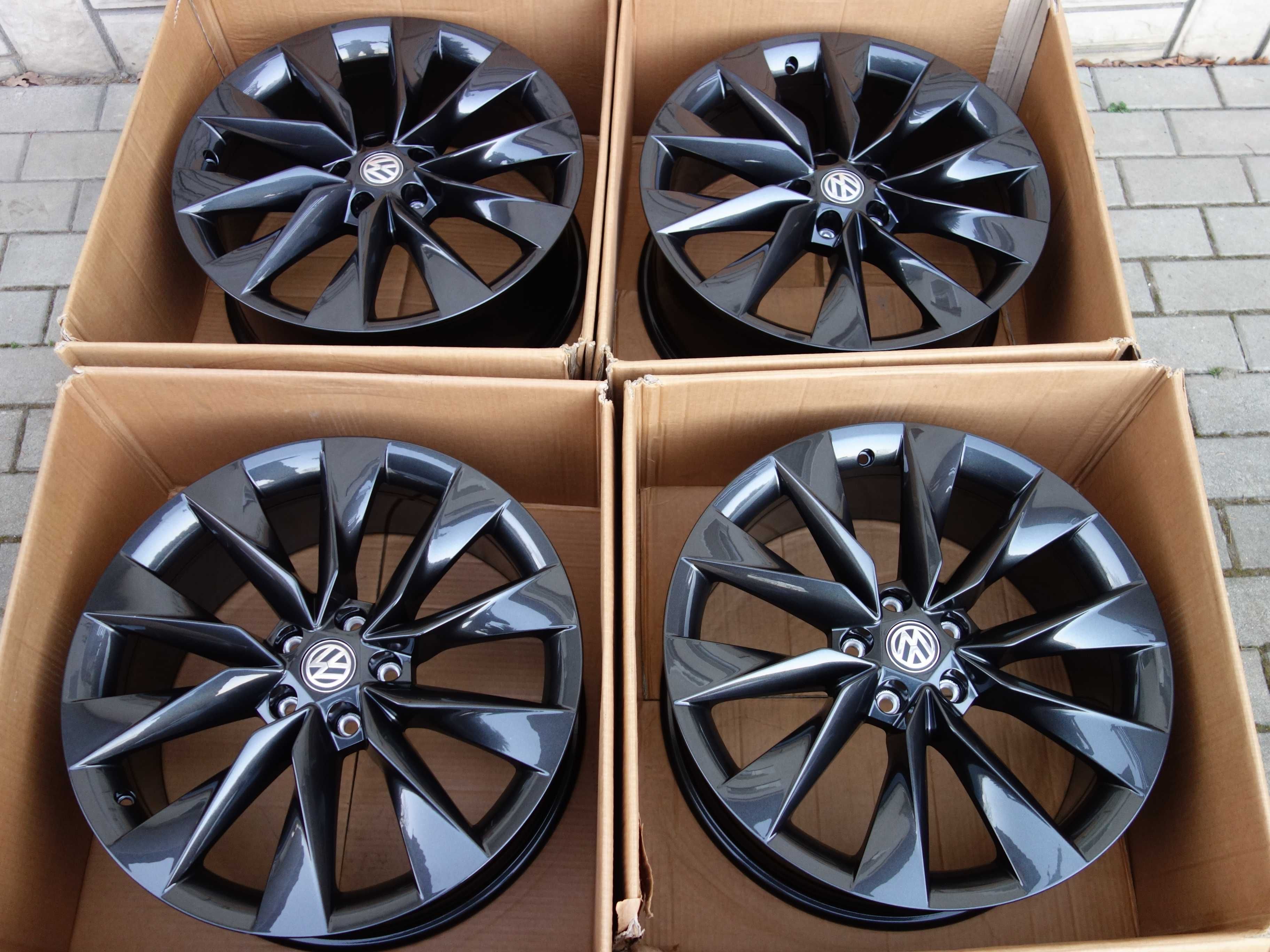 Felgi SKODA SUPERB III RS KODIAQ Enyaq KAROQ Ocatvia  19''  Nowe Oem