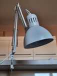 Ikea tertial lampka biurkowa szkolna kreślarska regulowana biała