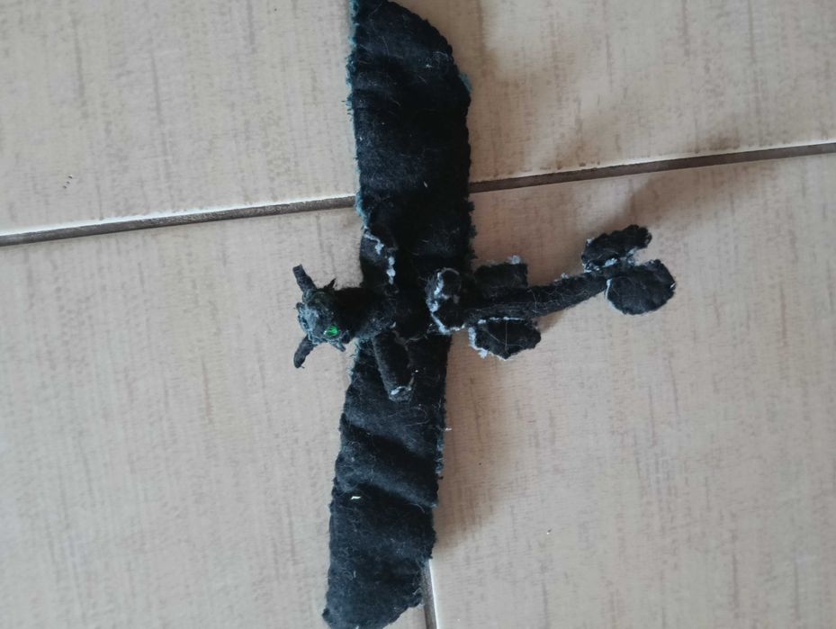 Zabawka jak wytresować smoka szczerbatek handmade.