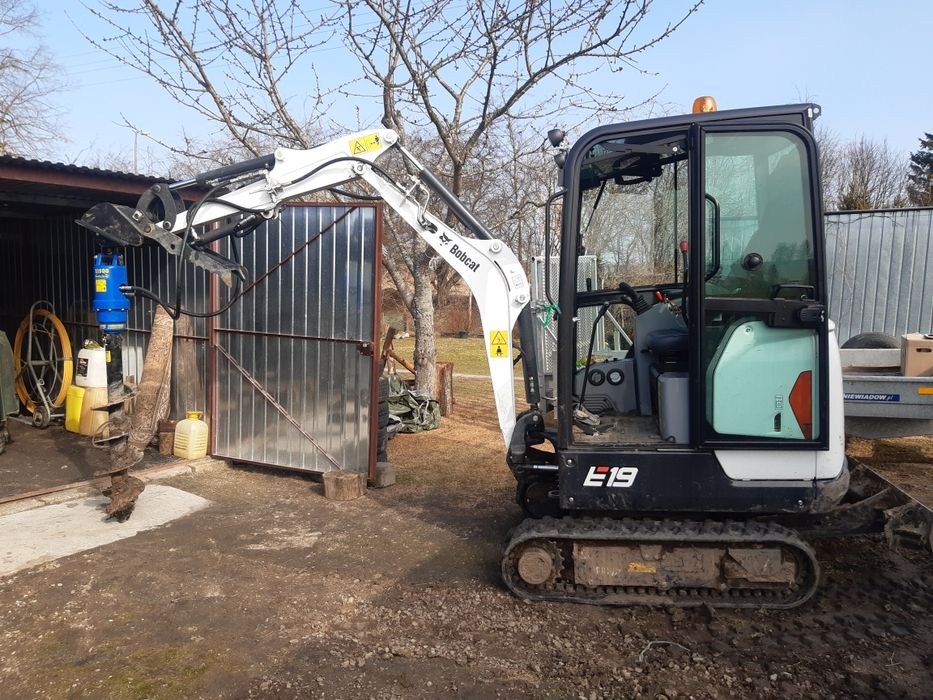 Usługi minikoparka wiertnica 120 cm  roboty ziemne