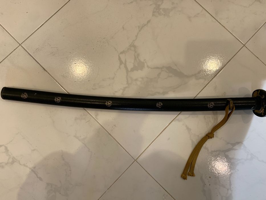 Réplica de espada oriental