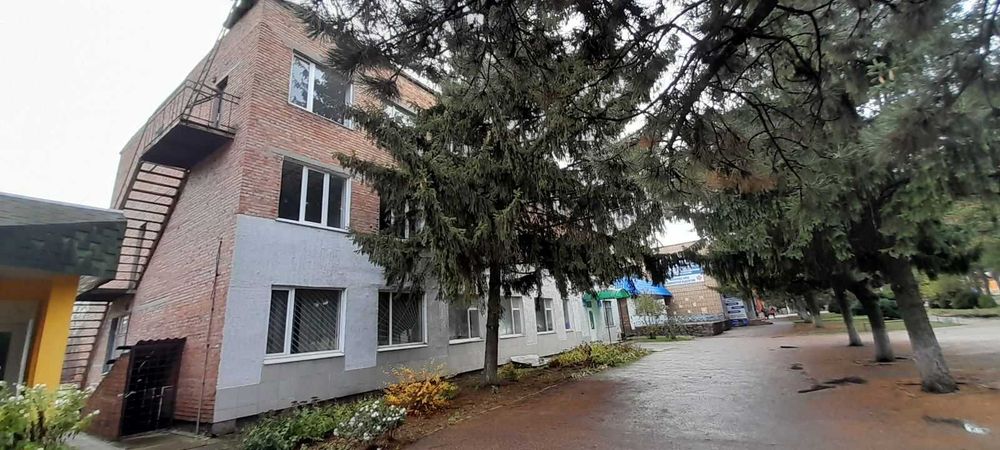 Комплекс будівель - м. Долинська, Кіровоградська обл.