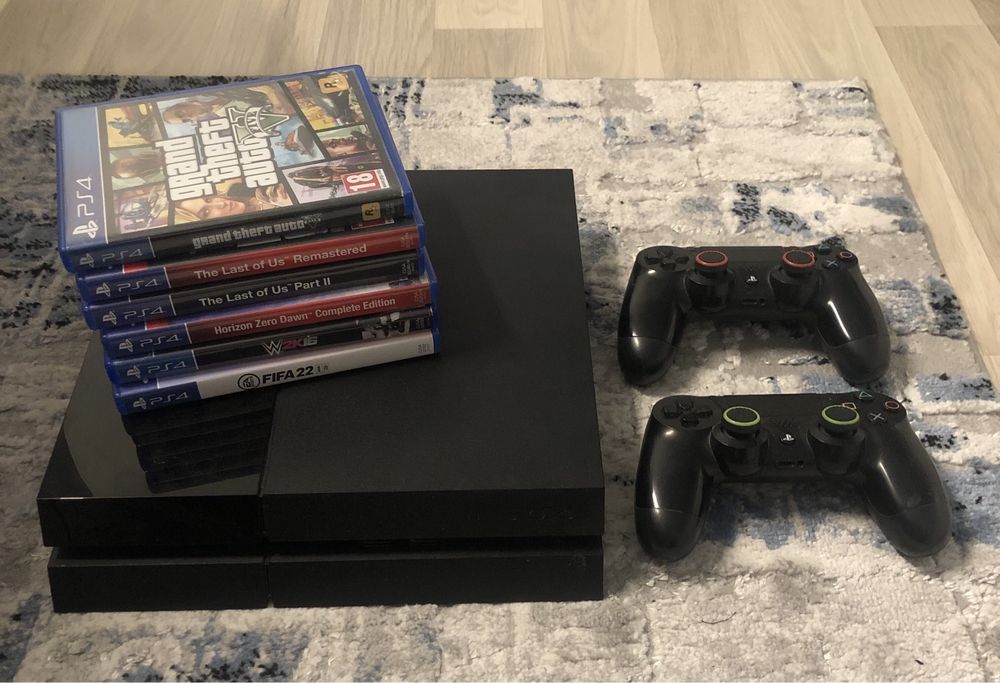 Konsola Playstation 4