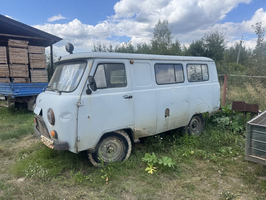 Продам УАЗ таблетка